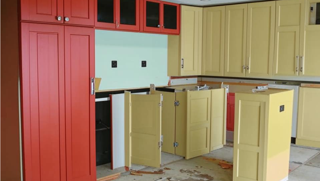 Гарнитур. Изображение kandinsky