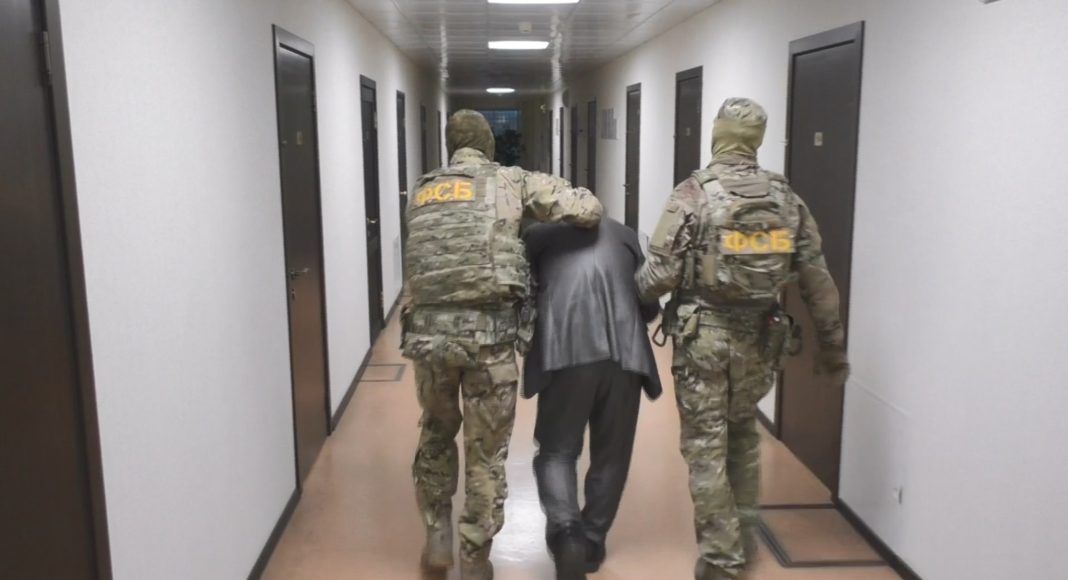 Кадр съемки ФСБ