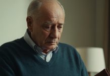 Мошенники, обман, пенсионер. Генерация ИИ