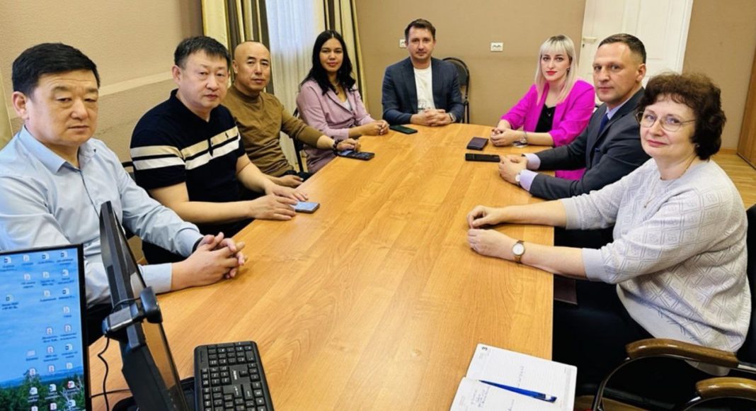 Фото пресс-службы ХГУ