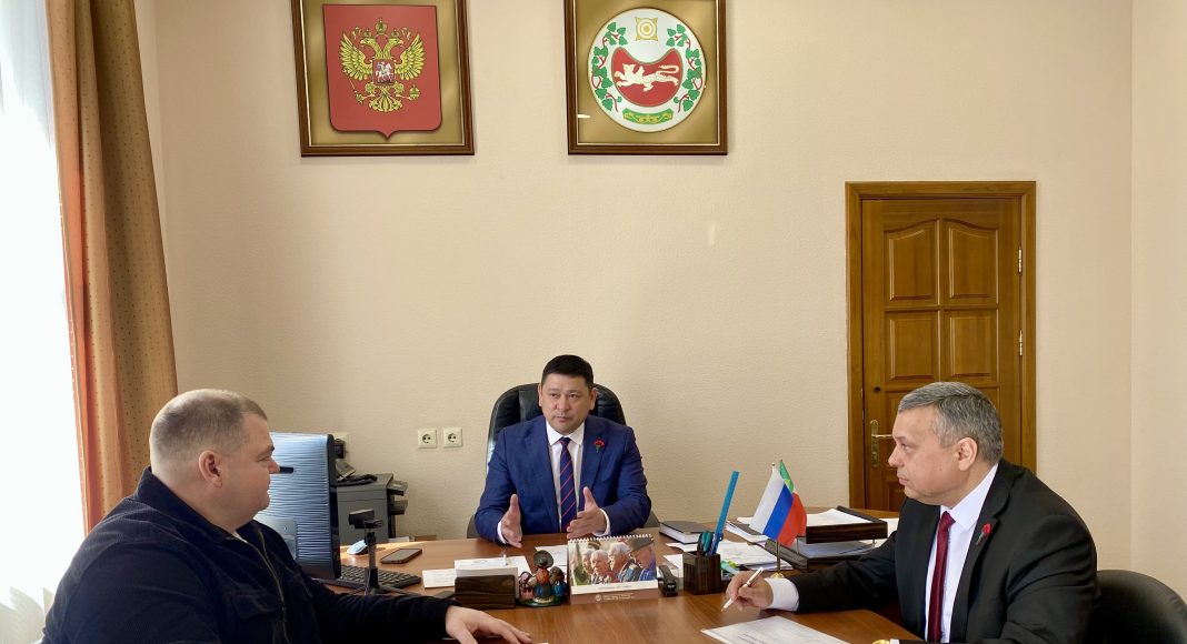 Руслан Шавыркин, Михаил Побызаков, Александр Мяхар. Фото из телеграм-канала Александра Мяхара