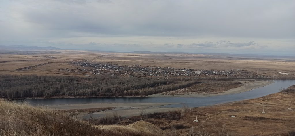 Гора Изых и окрестности. Фото Ивана Кукарцева