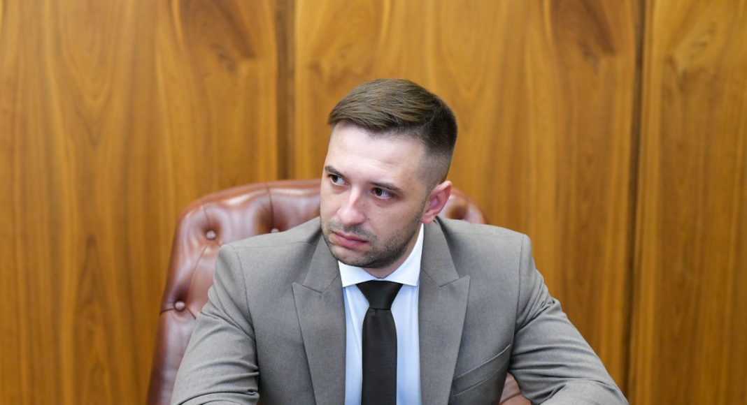 Владимир Петров. Фото: r-19.ru