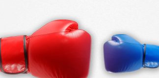 Перчатки, красные против синих