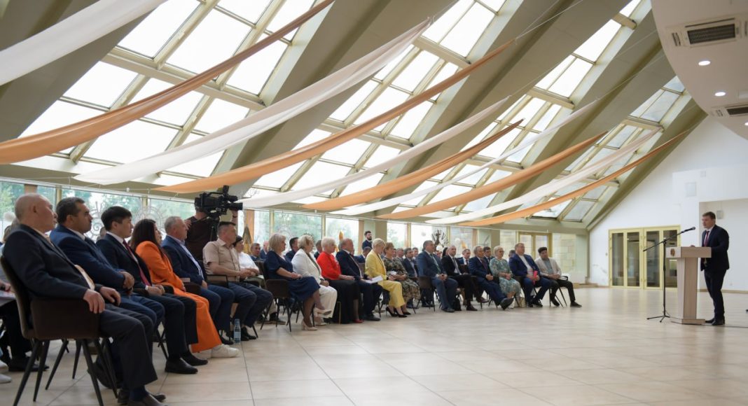 Фото пресс-службы главы РХ Фото пресс-службы главы РХ