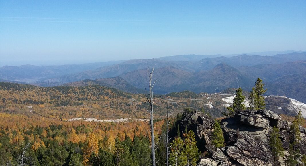 Граниты. Фото предоставлено Иваном Кукарцевым