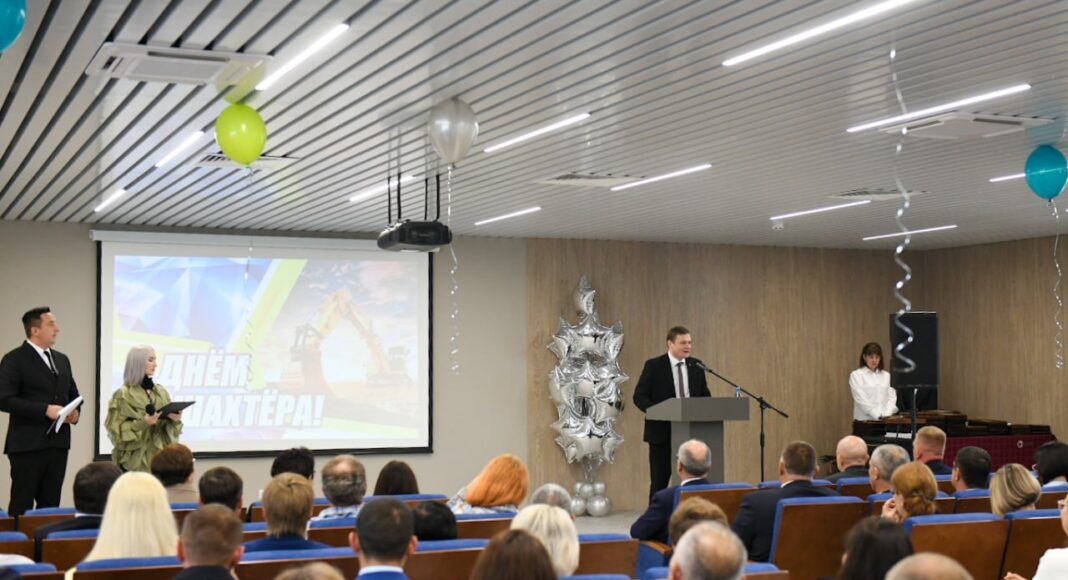 Фото пресс-службы главы РХ Фото пресс-службы главы РХ