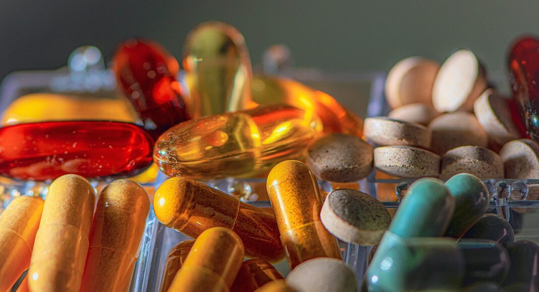 аптека, лекарство, лекарства, таблетки, лечение