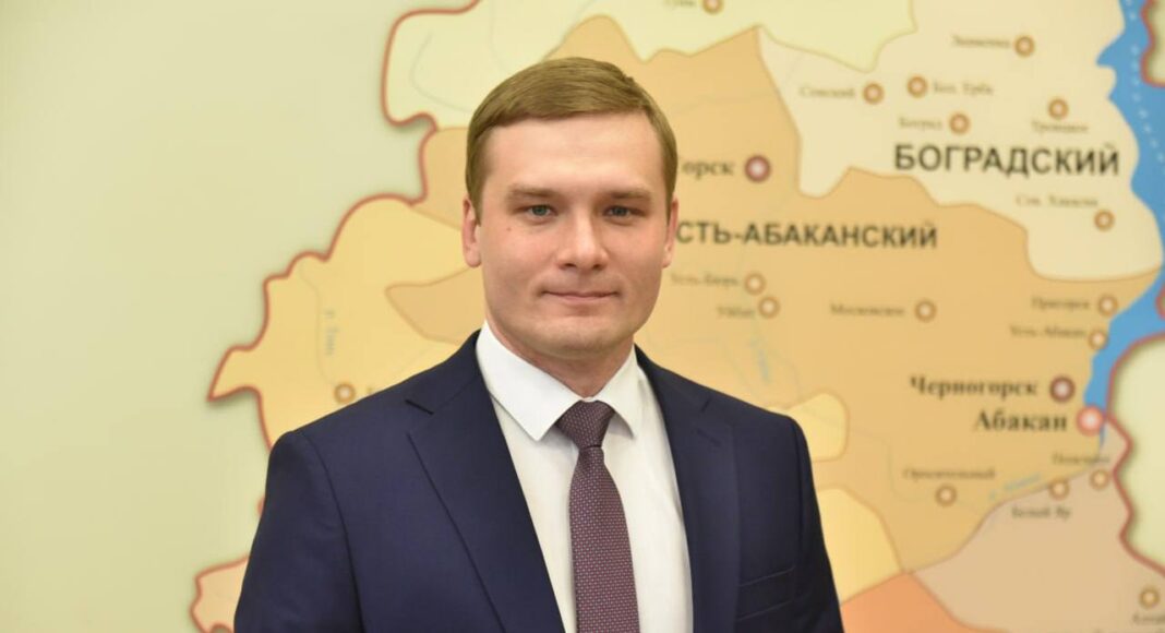 Валентин Коновалов. Фото из телеграм-канала правительства РХ