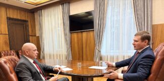 Валентин Коновалов и Сергей Сокол. Фото предоставлено пресс-службой