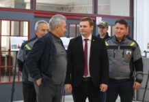 Сергей Шойгу и Валентин Коновалов. Фото из телеграм-канала главы РХ