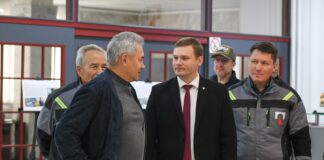 Сергей Шойгу и Валентин Коновалов. Фото из телеграм-канала главы РХ