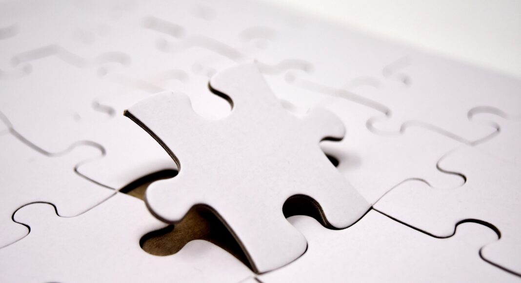 Паззл складывается