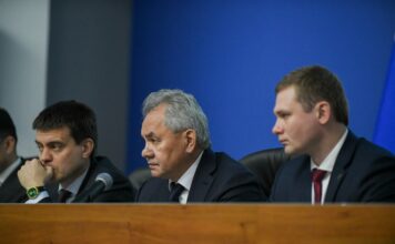 Михаил Котюков, Сергей Шойгу, Валентин Коновалов. Фото предоставлено пресс-службой главы РХ