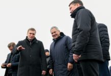 Валентин Коновалов и Сергей Шойгу. Фото со страницы главы РХ