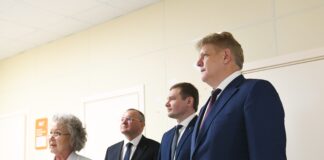 Встреча с Анатолием Серышевым. Фото со страницы главы РХ