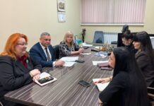 Совещание в Минэкономразвития Хакасии. Фото пресс-службы министерства