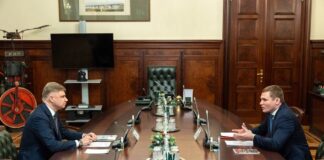 Валентин Коновалов обсудил с главой РЖД вопросы угольной отрасли Фото из телеграм-канала главы РХ