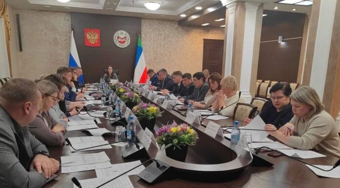 Хакасия усиливает контроль за погашением бюджетной задолженности Фото из телеграм-канала Минфина РХ