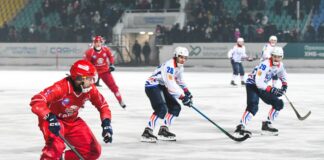 Играет хоккейный клуб «Саяны». Фото со страницы главы РХ