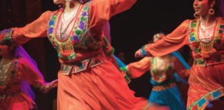 Этно, танцы