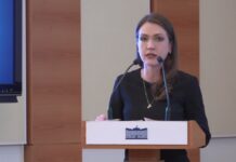 Юлия Исмагилова рассказала в Госдуме о трудностях угольных предприятий Юлия Исмагилова на круглом столе в Госдуме