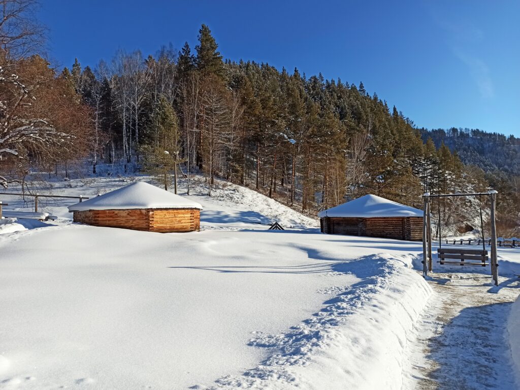 Малоарбатская писаница. Фото предоставил Иван Кукарцев