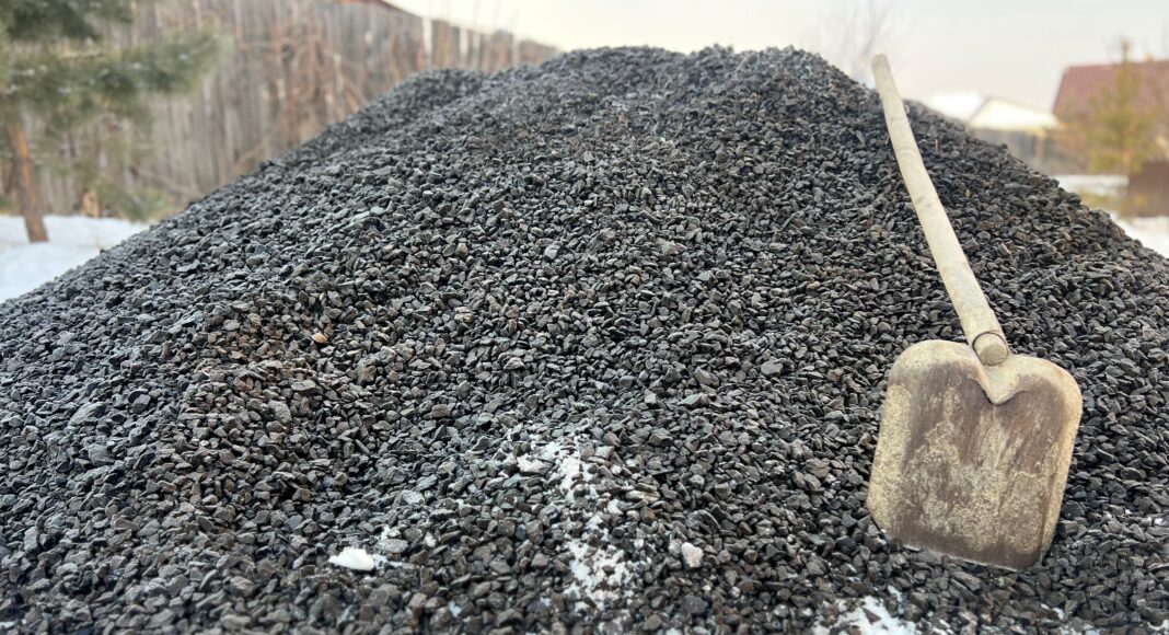 Уголь. Фото из телеграм-канала Александра Мяхара