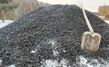 Уголь. Фото из телеграм-канала Александра Мяхара