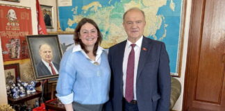 Елена Гопина и Геннадий Зюганов. Фото из телеграм-канала Елены Гопиной