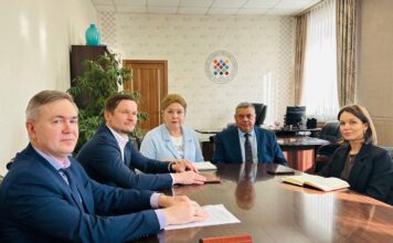 ХГУ планирует запустить новый стратегический проект при участии Сбера и Минэка Хакасии Фото из телеграм-канала Александра Мяхара