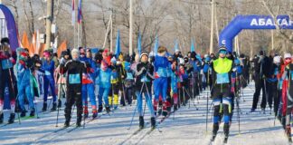 В Хакасии на старт «Лыжни России» вышли более 1500 человек Фото: r-19.ru