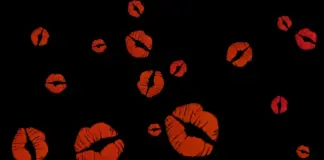 Саяногорец перевёл деньги за интим-услуги и обратился в полицию поцелуй, любовь