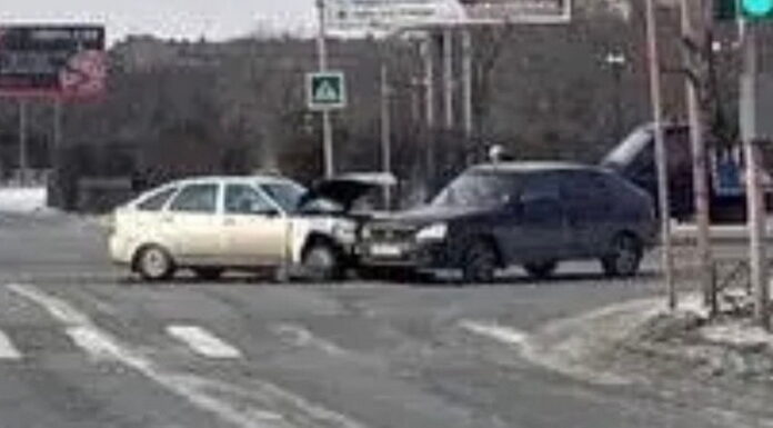 Пассажир пострадал в ДТП в Черногорске Фото Госавтоинспекции