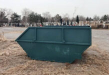 В Черногорске к Родительскому дню установили дополнительные контейнеры на кладбищах Фото из телеграм-канала администрация Черногорска