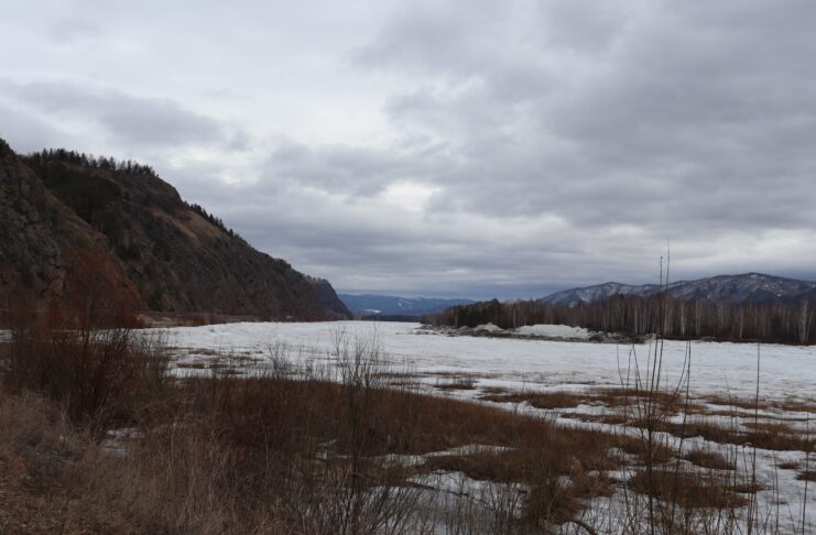 На реке Абакан взорвали лед Фото предоставлено пресс-службой Госкомитета по ГО, ЧС и ПБ РХ