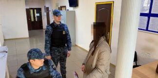 В Абакане девушка пришла в суд с наркотиком в паспорте Фото предоставлено пресс-службой УФССП по РХ