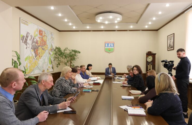 В Абакане восстановят озеленение Парка Победы Фото: Абакан.рф