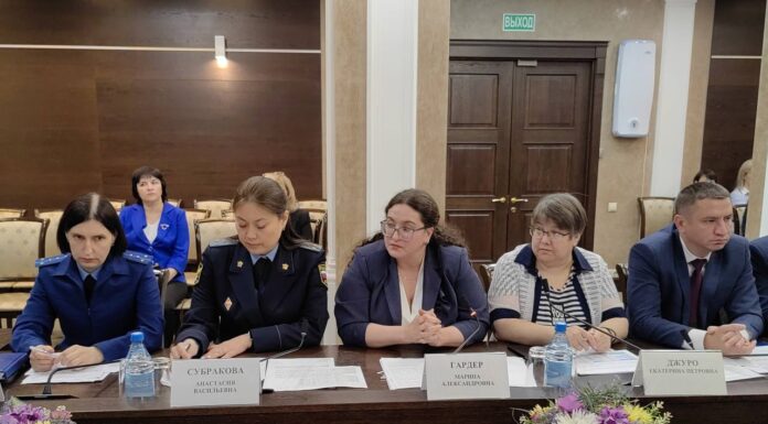 В правительстве Хакасии обсудили меры по сокращению недоимки в бюджет Фото из телеграм-канала Юлии Исмагиловой