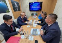 Глава Хакасии встретился с послом Киргизии Фото из телеграм-канала главы РХ