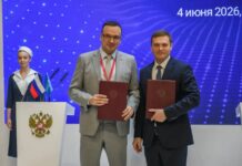 Подписано соглашение о социально-экономическом сотрудничестве Хакасии и Свердловской области Фото из телеграм-канала главы РХ