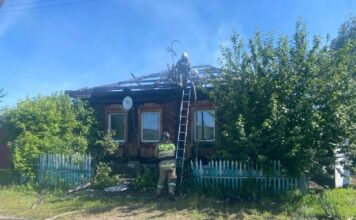 Проверка спичкой привела к взрыву: по соседству с Хакасией мужчина сжег собственный дом при замене газового баллона Фото из телеграм-канала Администрация Минусинска