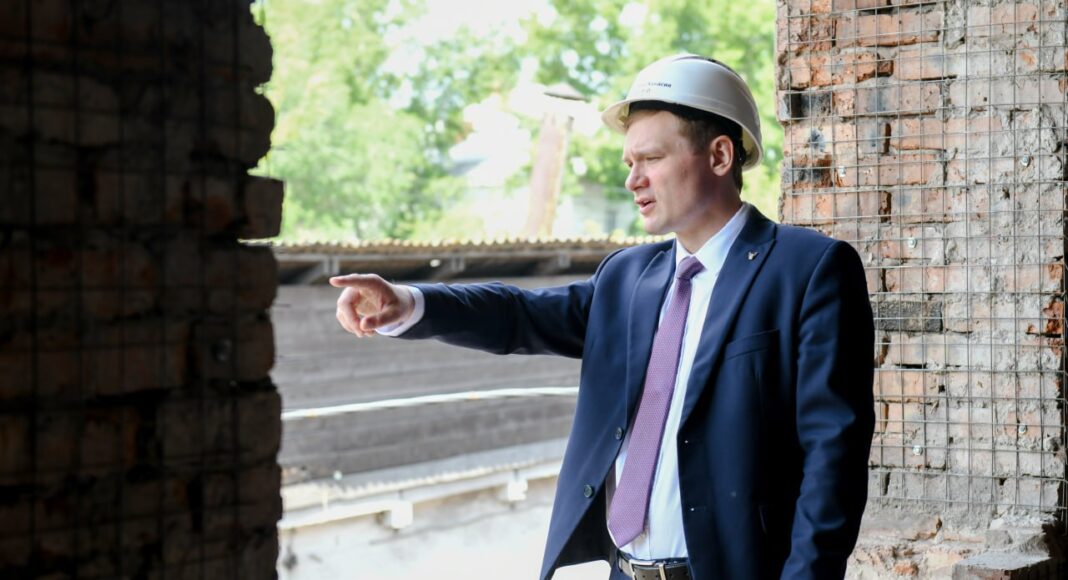 Валентин Коновалов