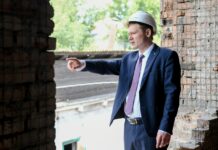 Валентин Коновалов