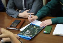Крупный туристический проект «Поднебесье» обсудили в Верховном Совете Хакасии Фото пресс-службы ВС РХ
