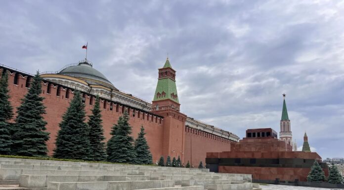 Глава Хакасии работает в Москве Москва. Фото: pulse19.ru