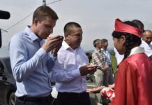 Александр Штыгашев поблагодарил правительство Хакасии за дорогу в Бутрахты