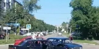 При столкновении двух ВАЗов в Черногорске пострадала женщина Фото Госавтоинспекции