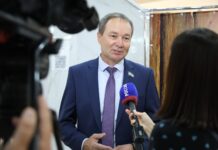 Более 21 млрд рублей выделено в бюджете Хакасии на образование Денис Кабанов. Фото со страницы ВС РХ