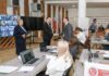 Валентин Коновалов посетил Центр наблюдения за ходом голосования Фото предоставлено пресс-службой главы РХ